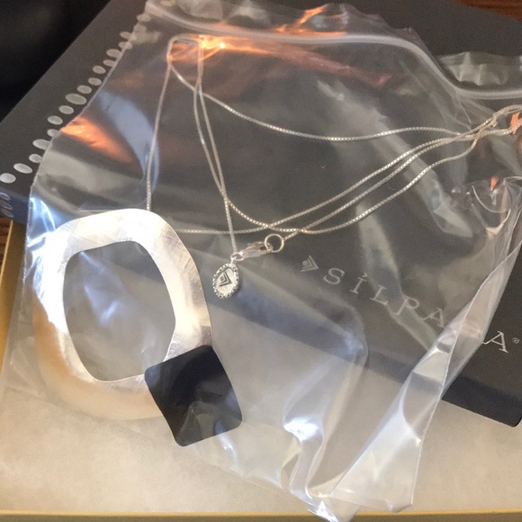 Silpada Jewelry - Silpada NIB  Noveau Necklace